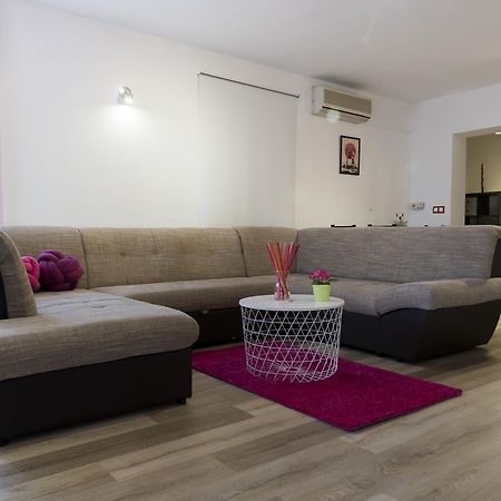 Apartment Blazenka Pula Extérieur photo